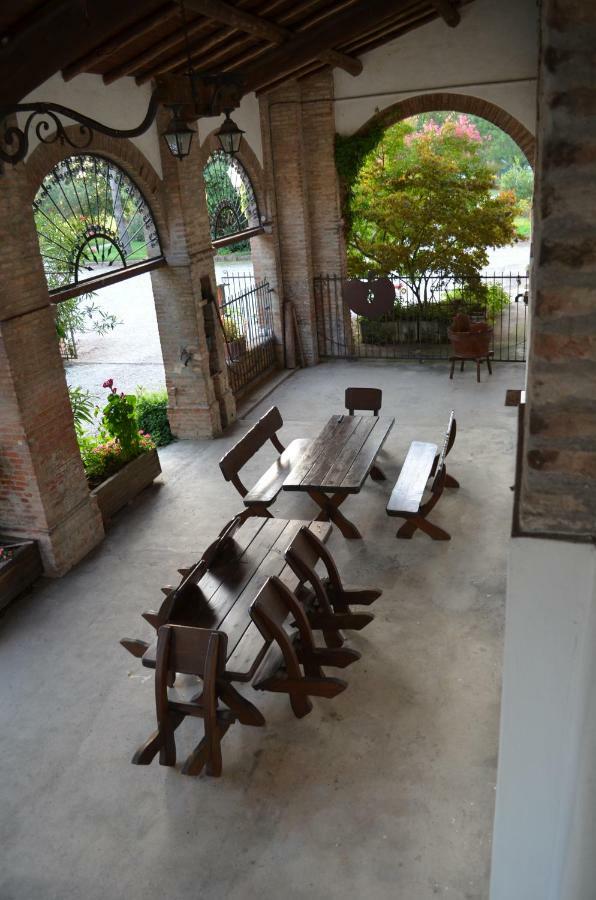 Agriturismo Cipolli E Podo Corte Carlini Mantova Exteriör bild