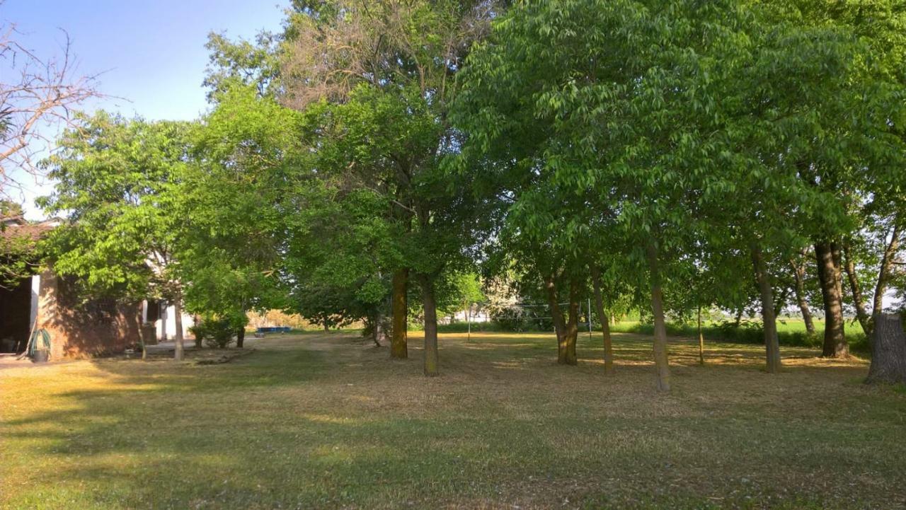 Agriturismo Cipolli E Podo Corte Carlini Mantova Exteriör bild
