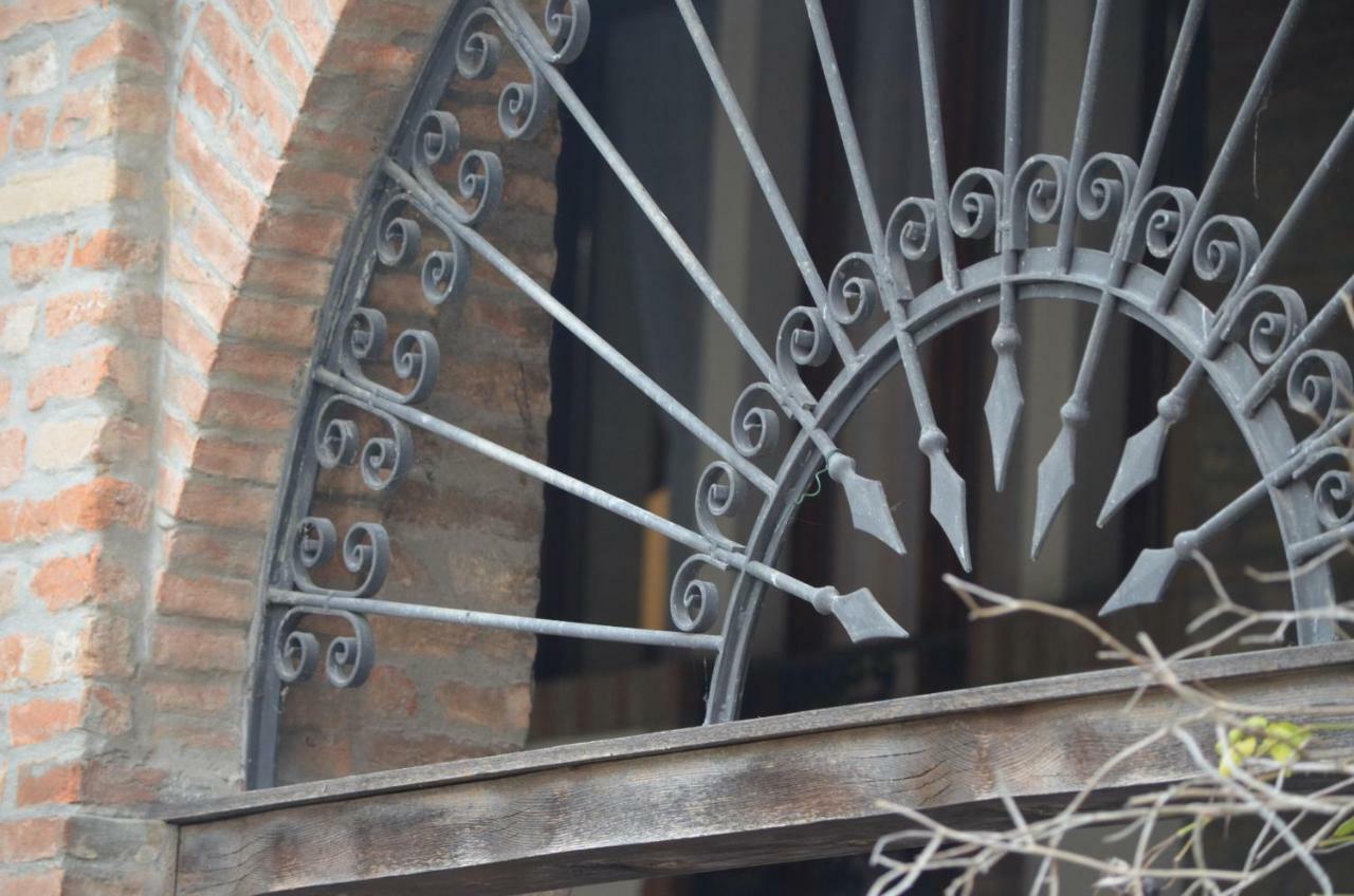 Agriturismo Cipolli E Podo Corte Carlini Mantova Exteriör bild